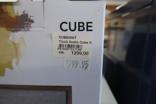 Tivoli Audio CUBE trådløs højttaler Hvid/Grå