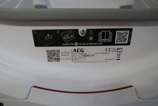 AEG 9000 Series TR934T94J Kondenstørretumbler - 9 kg.