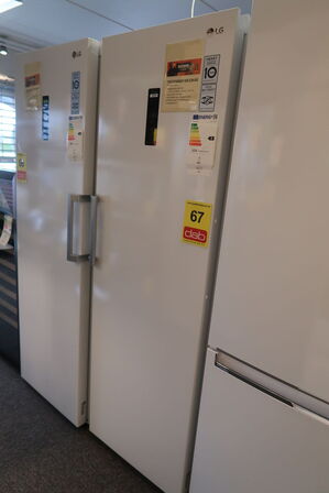 LG GLE71SWCSZ fritstående køleskabe