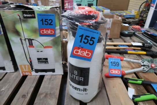 2 stk. HOME It® havesprøjte med pumpe 8 liter