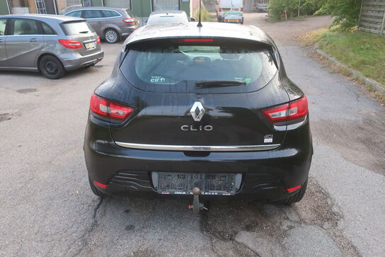 Personbil: RENAULT NY CLIO DCI 90 5D (moms fri)