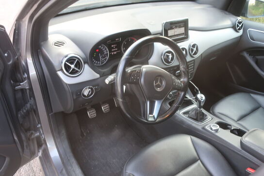 Varebil: MERCEDES-BENZ B 200 CDI BE