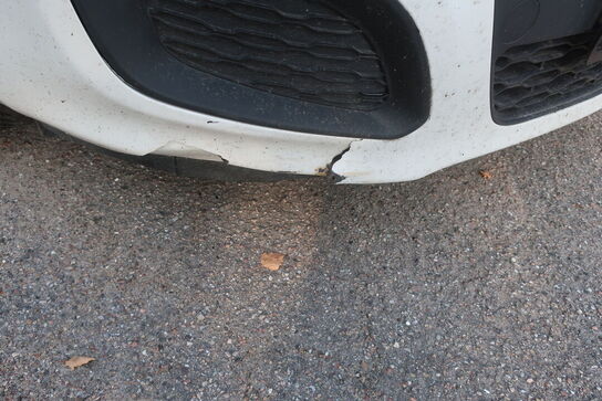 Personbil: KIA RIO 1.2 5-DØRS MAN. 5 (moms fri)