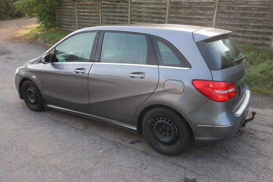 Varebil: MERCEDES-BENZ B 200 CDI BE