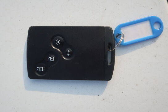 Personbil: RENAULT NY CLIO DCI 90 5D (moms fri)