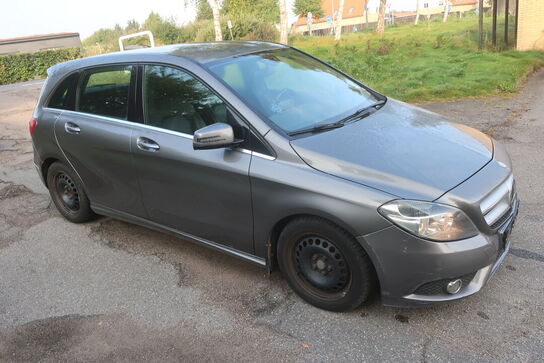 Varebil: MERCEDES-BENZ B 200 CDI BE