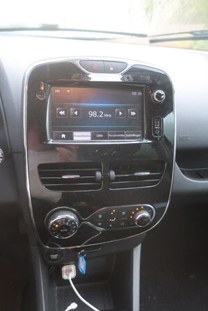 Personbil: RENAULT NY CLIO DCI 90 5D (moms fri)