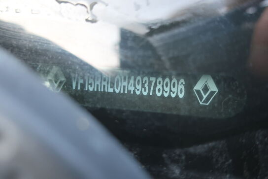 Personbil: RENAULT NY CLIO DCI 90 5D (moms fri)