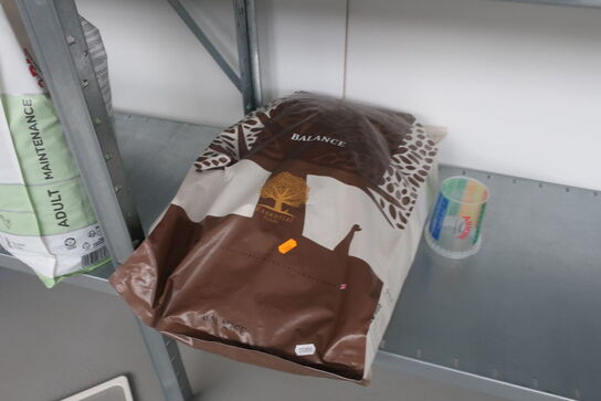 Hundefodder ESSENTIAL FOODS Balance 10 kg. 