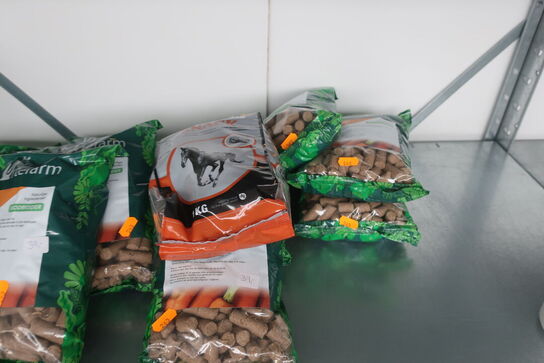 Godbidder til hest URTEFARM