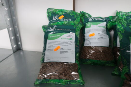 3 ps. Kosttilskud til hest URTEFARM