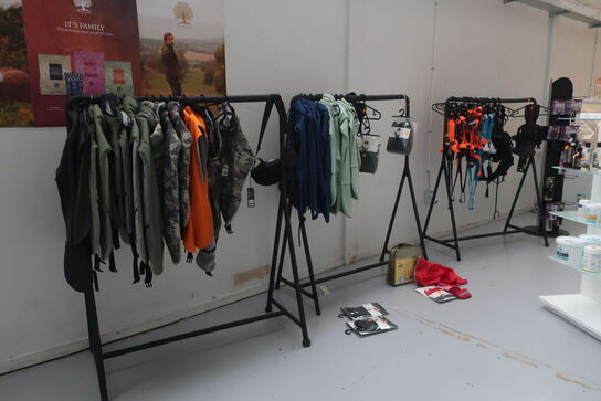 3 stk. tøjstativer uden indhold