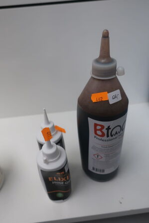 Diverse plejemiddel til hove 