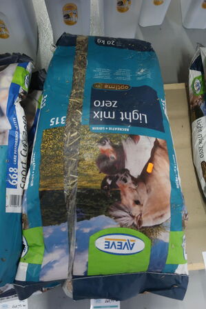 3 ps. Hestefodder AVENE Light Mix Zero 20 kg. 