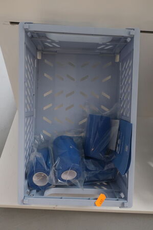 3 stk. kasser med indhold