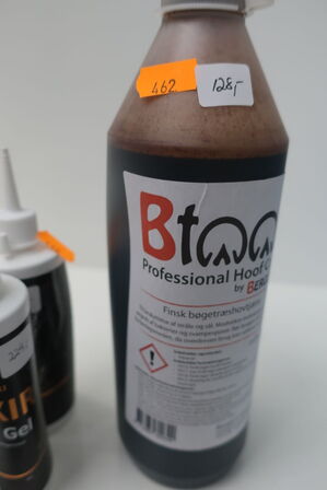 Diverse plejemiddel til hove 