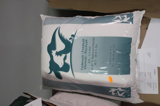 Hestefodder samt foddersalt 