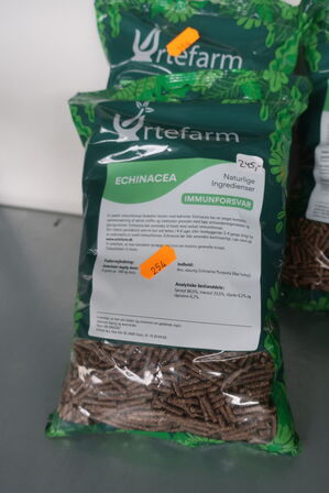 3 ps. Kosttilskud til hest URTEFARM