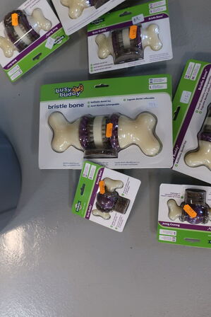 8 stk. bidelegetøj BUSY BUDDY