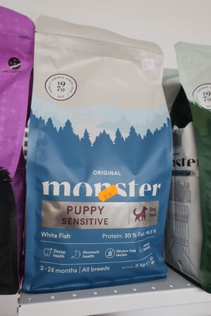 4 ps. Hundefodder 2 kg.