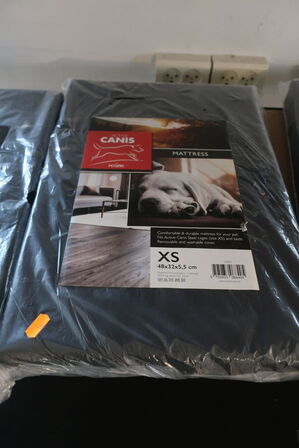 3 stk. madrasser CANIS