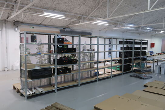 8 fag lagerreoler uden indhold