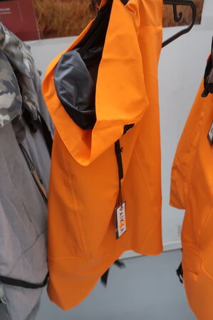 Regnjakke til hund PAIKKA 