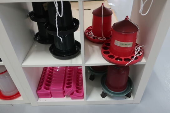 Diverse fodderstationer