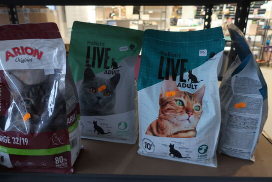 4 ps. Kattefodder ARION og PROBIOTIC 1 kg. 