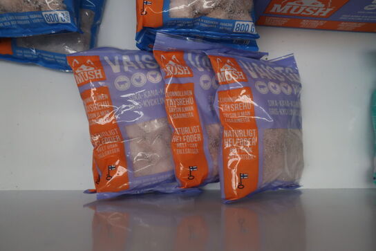 Diverse dyremad i kummefryser