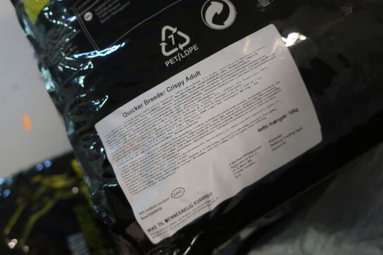 2 ps. Hundefodder QUICKER Breeder Crispy Adult 10 kg. 