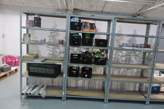 8 fag lagerreoler uden indhold