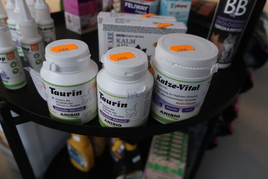 Loppemiddel, kosttilskud m.v. til hund og kat