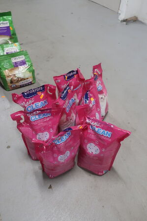 8 ps. Kattegrus VITAKRAFT Magic Clean 2,2 kg. 