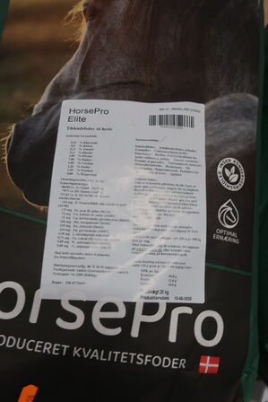 4 ps. Hestefodder NAG HorsePro 20 kg. 