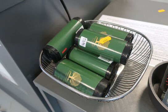 Trælegetøj, hundefløjter samt hundeposer