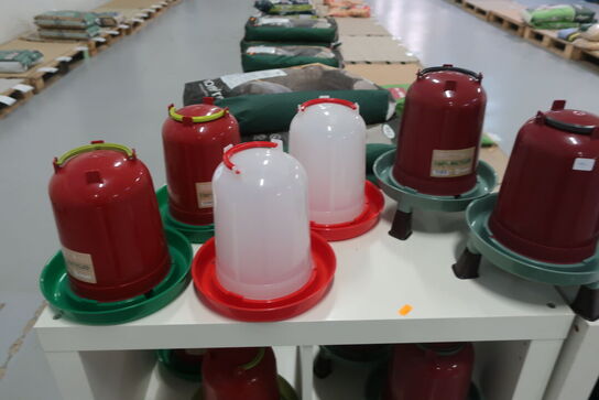 Diverse fodderstationer