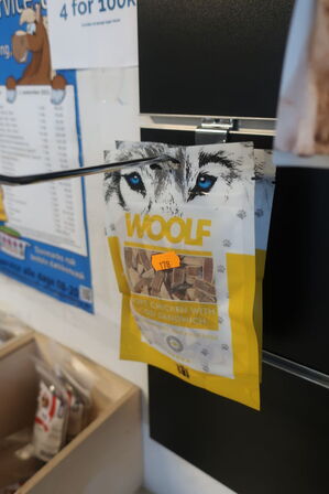 7 ps. Godbidder WOOLF m.v. 