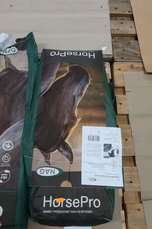 4 ps. Hestefodder NAG HOrsePro 20 kg. 