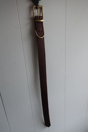 Halsbånd i leder AKUDIM