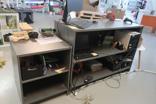 Disk, monitor, tastatur, mus samt håndscanner