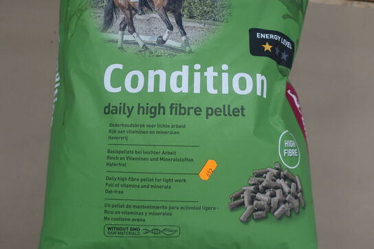 2 ps. Hestefodder PAVO Condition 20 kg. 