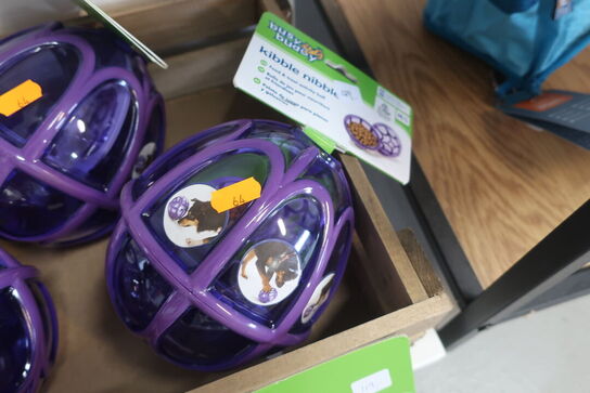 4 stk. aktivitetslegetøj 