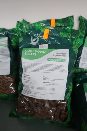 2 ps. Kosttilskud til hest URTEFARM Cool down treats