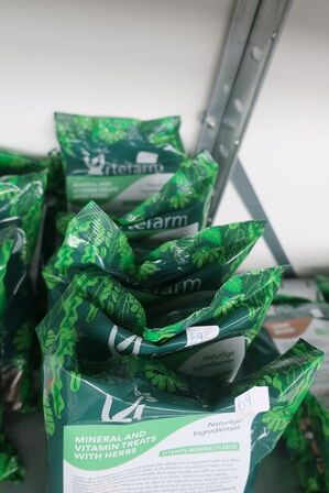 8 ps. Kosttilskud til hest URTEFARM