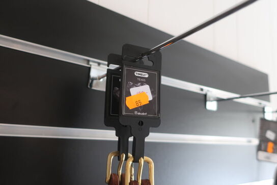 2 stk. halsbånd i læder AKUDIM