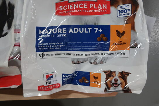 Hundefodder HILLS Matura Adult 14 kg. 