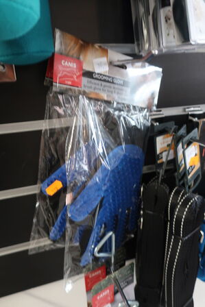 Refleksvest samt 2 stk. børster