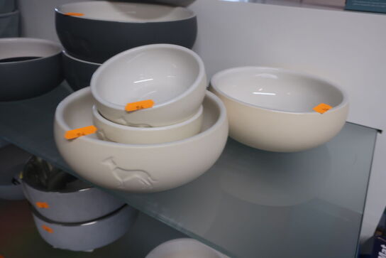 4 stk. foder/vandskåle