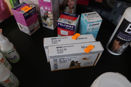 Loppemiddel, kosttilskud m.v. til hund og kat